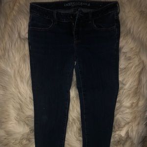 Emerican Eagle Outfitter skinny jeans
